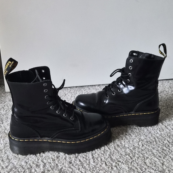 Dr. Martens Black Leather Women's Boots - Picture 6 of 8